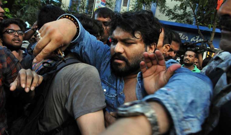 Union Minister of State Babul Supriyo heckled by left wing students at Jadavpur University in Kolkata | PTI