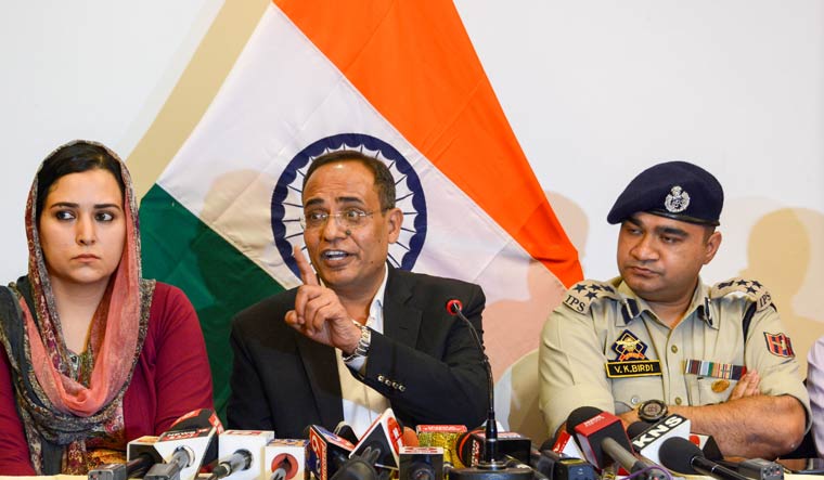 Jammu and Kashmir Government spokesperson Rohit Kansal along with Deputy Inspector General of Police (DIG) V.K Birdi addresses a press conference in Sringar | PTI