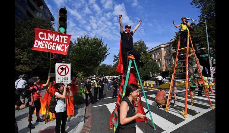 US-CLIMATE-ENVIRONMENT-PROTEST