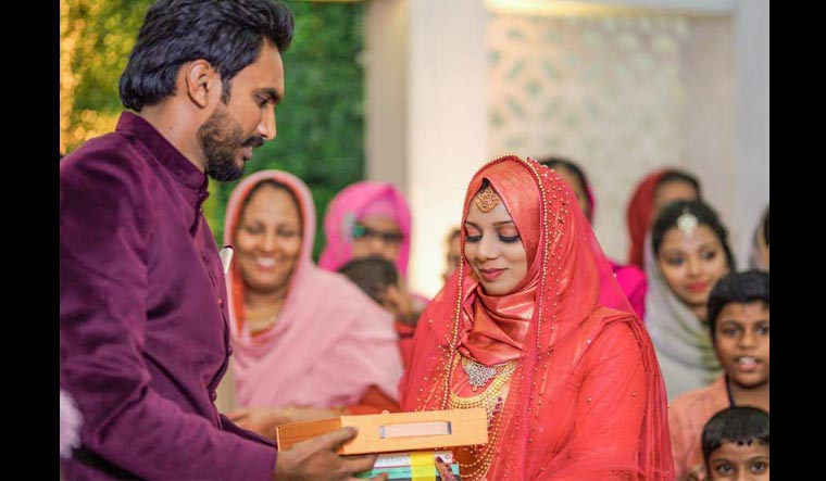 Ijas presenting books to Ajna on her wedding day | Facebook
