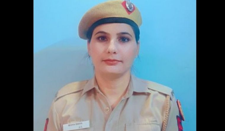 In a first for Delhi police, woman head constable promoted for tracing 76  missing children - The Week
