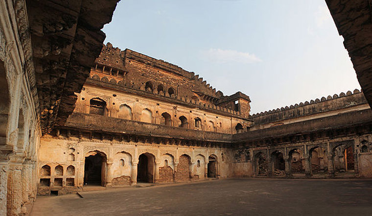 A view of Inside Rani Mahal, Kalinjar fort | Sagar Das, Rosehub/ via Commons