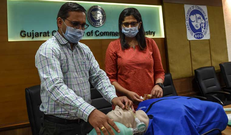 Over 54 000 People Quarantined In Surat As Covid 19 Cases Mount In Gujarat The Week