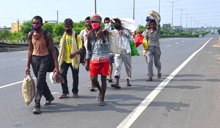 migrant-labourers-lockdown