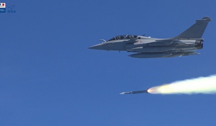 A Rafale fighter test-firing a Meteor missile | Twitter handle of MBDA