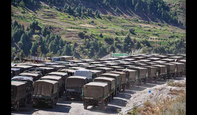 Army-convoy-ladakh-Manali-Leh-highway-PTI