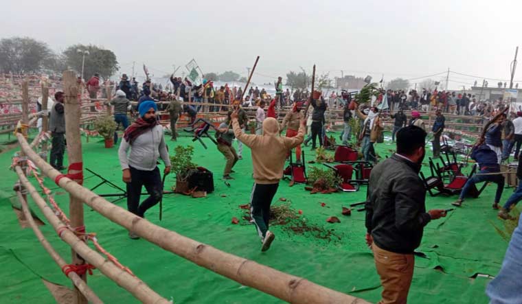 farmers-protest-khattar-event-2-aayush