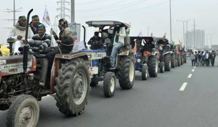 farmers-tractor-rally-aayush