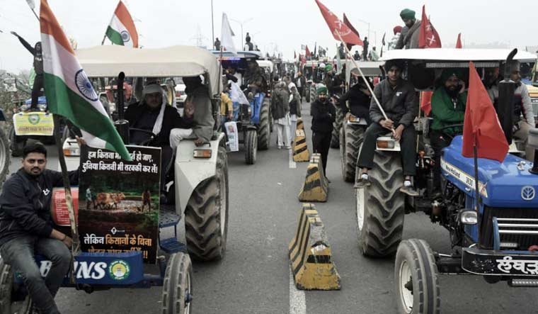 tractor-rally-farmers-aayush