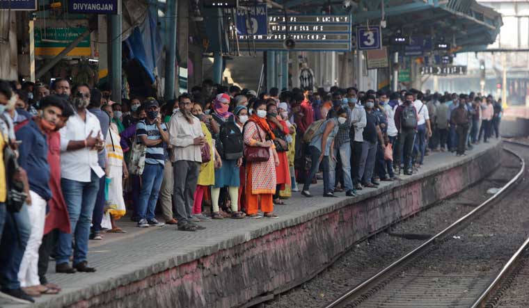 mumbai-train-ap