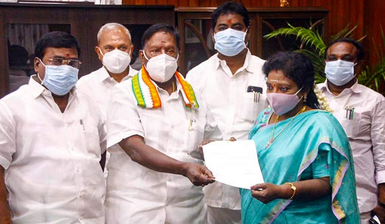 Puducherry Chief Minister V. Narayanasamy hands over his resignation letter to Lt Governor Tamilisai Soundararajan | PTI