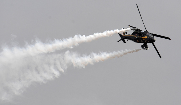 HAL-LCH-inverted-Aeroindia-Bhanu