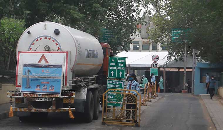 A truck carrying oxygen gas enters Sir Ganga Ram Hospital in New Delhi | AP