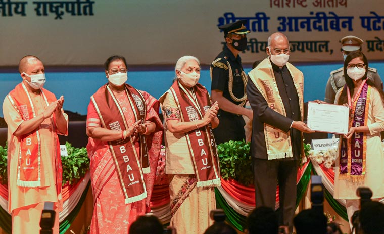 President Ram Nath Kovind awards ceretificates to the students during the convocation of Dr Babasaheb Bhimrao Ambedkar University (BBAU), in Lucknow | PTI