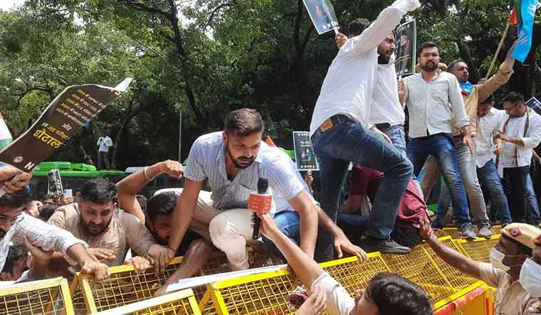 NSUI-protest-delhi-aayush-3