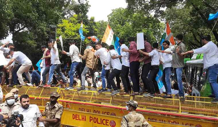 NSUI-protest-delhi-aayush-4