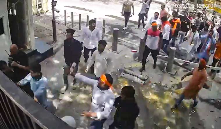 kejriwal protesters pti