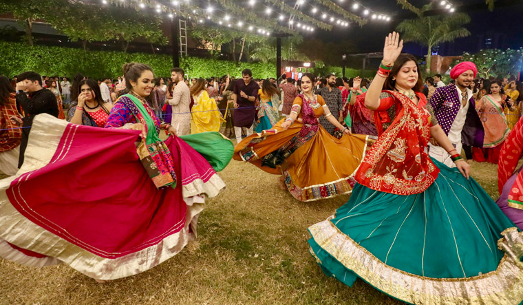 Gujarat: Death of youngsters during Navratri garba events raises ...