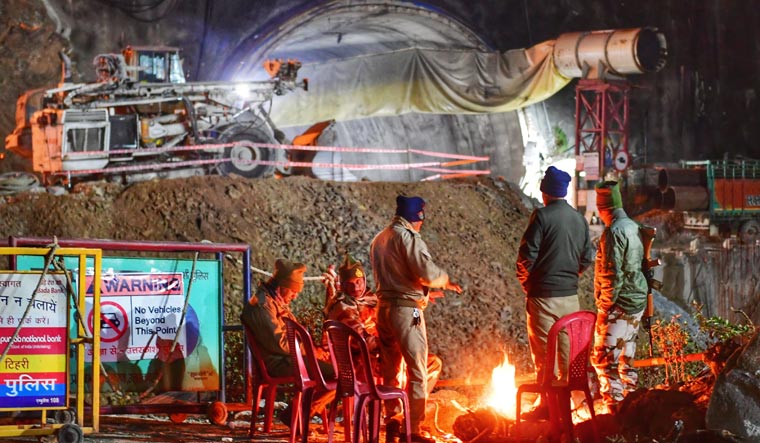 Rescue operation under way to bring out 41workers trapped inside an under-construction tunnel at Uttarkashi, Uttarakhand |  Josekutty Panakkal