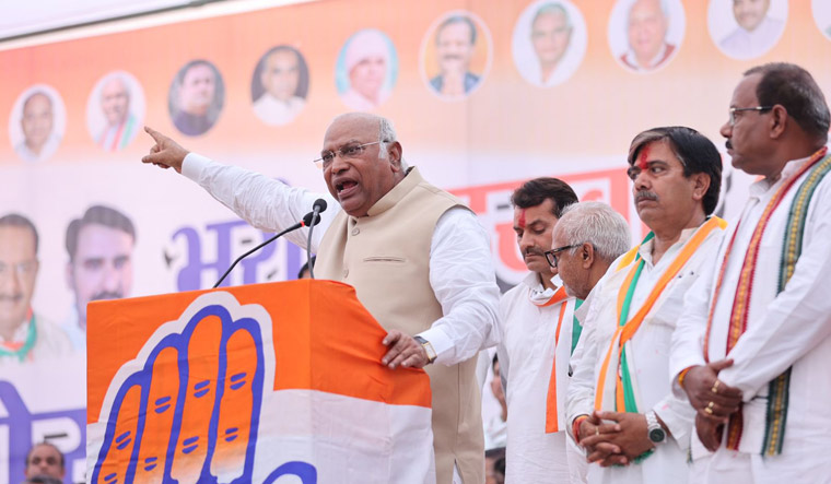 Congress chief Mallikarjun Kharge addresses a party rally in Madhya Pradesh | X/@INCMP