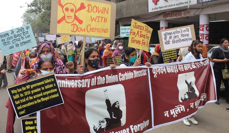  [File] Bhopal tragedy survivors stages a protest in Bhopal