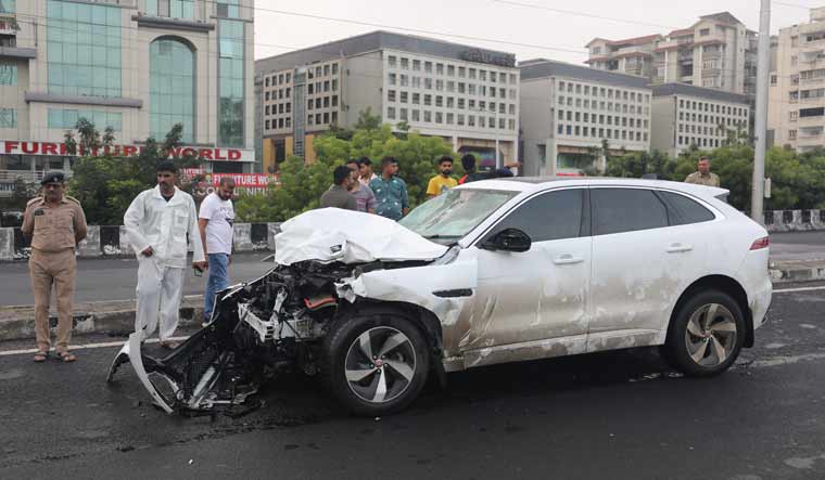 Ahmedabad accident car