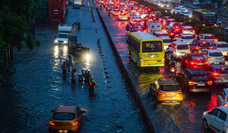 Heavy-rainfall-Delhi-waterlogging-pti
