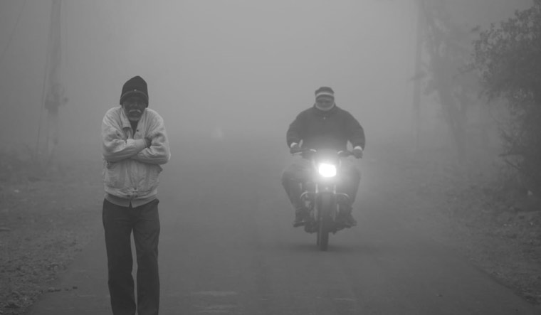 Fog condition in Bhopal