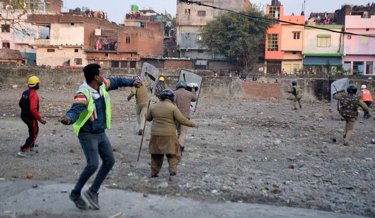 haldwani-protest-stone-reuters