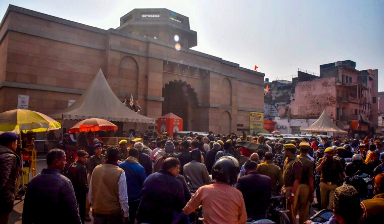 Varanasi: Crowd outside the Gyanvapi Mosque, in Varanasi, Thursday, Feb. 1, 2024. Prayers were performed in a cellar of the mosque on Wednesday night following court orders allowing the resumption of a practice set to have been discontinued three decades back, Kashi Vishwanath temple trust president said. (PTI Photo) (PTI02_01_2024_000392A)