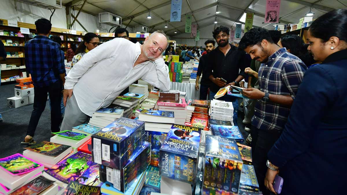  Polish author Marek Bienzyk at the book fair | Russell Shahul