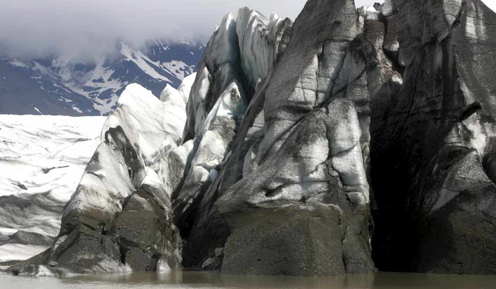 Climate-Change-Iceberg