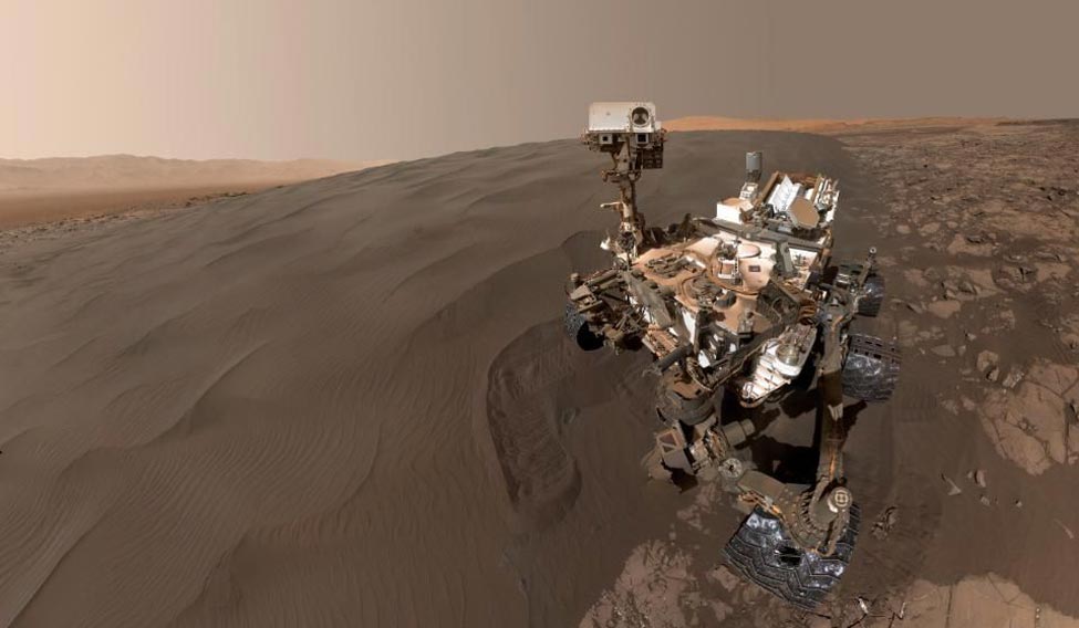 Curiosity-rover-selfie