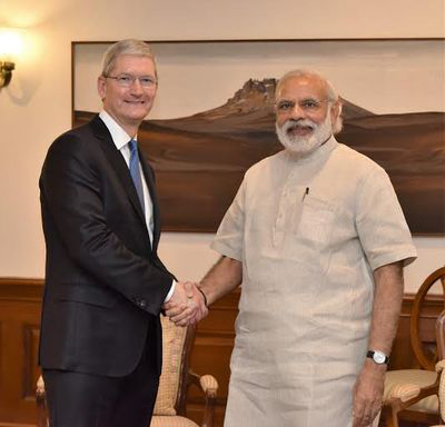 tim-cook-withpmmodi