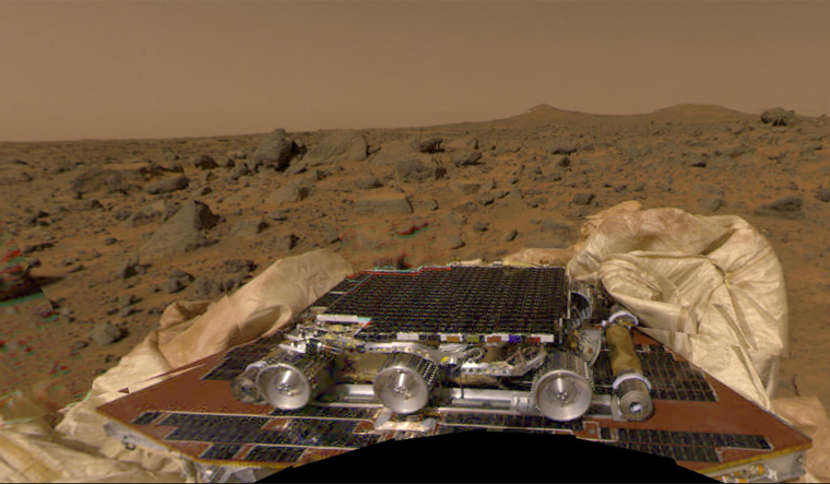 mars-pathfinder-mission-first-Martian-rover-the-Sojourner-nasa