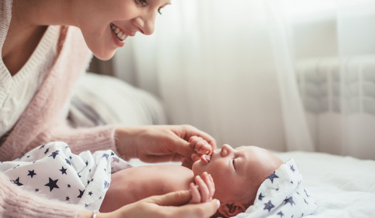 newborn-baby-mother-talks-shut
