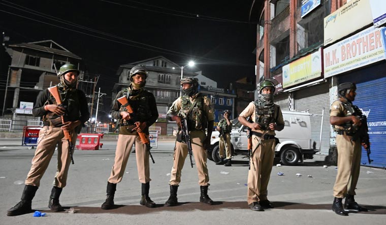 INDIA-PAKISTAN-KASHMIR-UNREST