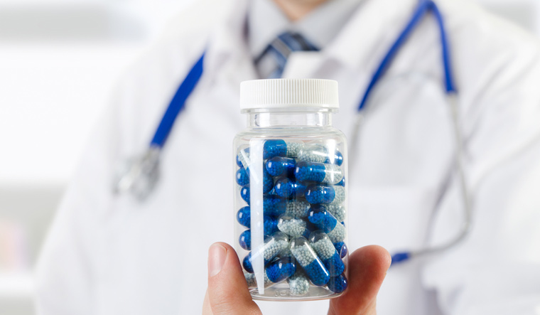 new-drug-medical-capsule-health-medicine-shut
