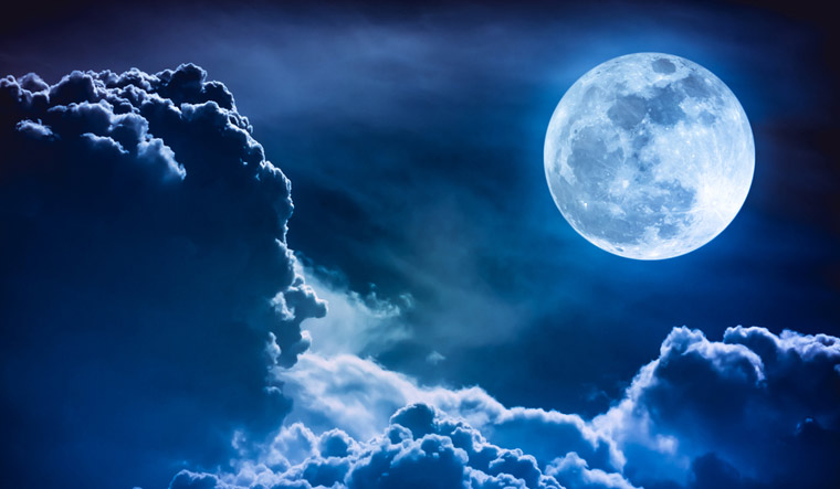 moon-cloud-blue-shut