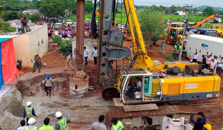 Sujith trapped in borewell for 3 days dies; body retrieved