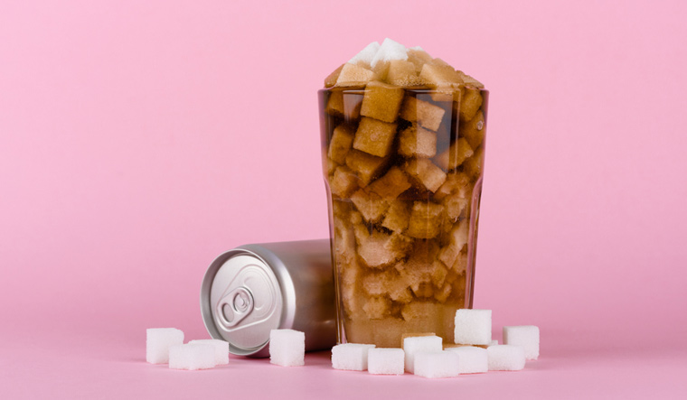 sugary-drinks-suagarated-sugar-cola-soft-drink-diabetic-shut