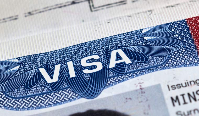 visa-US-visa-immigration-United-States-resident-USA-shut
