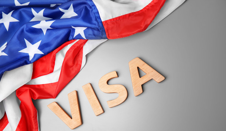 US-visa-immigration-United-States-resident-USA-shut