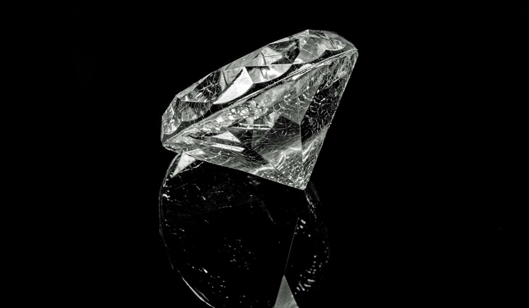diamond-316610_1280