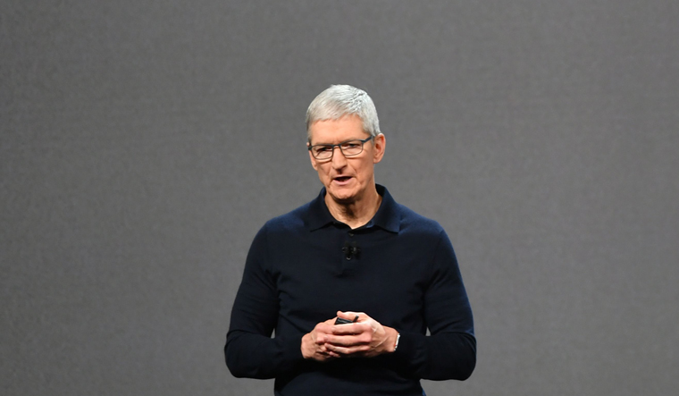 apple ceo tim cook fake account