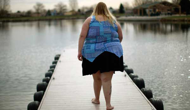 obesity-fatty-woman-shut