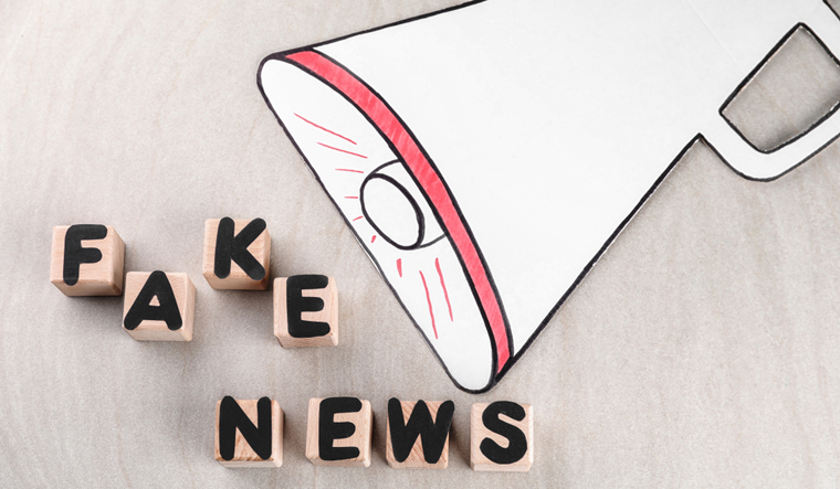 fake-news-fakenews-propaganda-news-announcement-shut