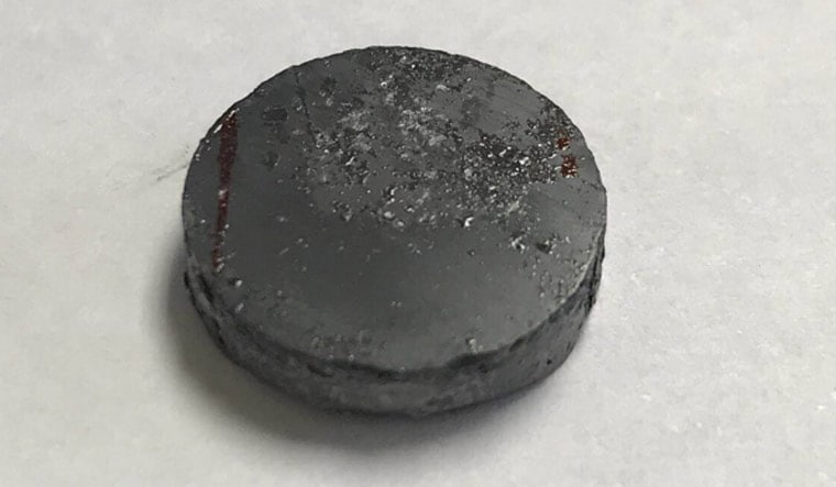 An image of BxC, an ultra-hard material resistant to radioactivity | University of Seville
