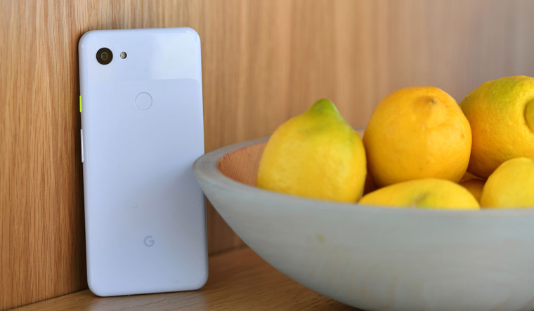 Google unveils Pixel 3a, 3a XL, prices start at Rs 39,999 