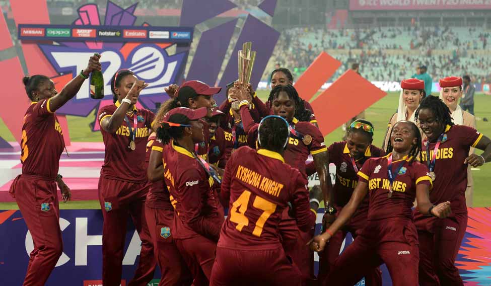Women-T20-world-chamipon-West-Indies-team-at-Eden1
